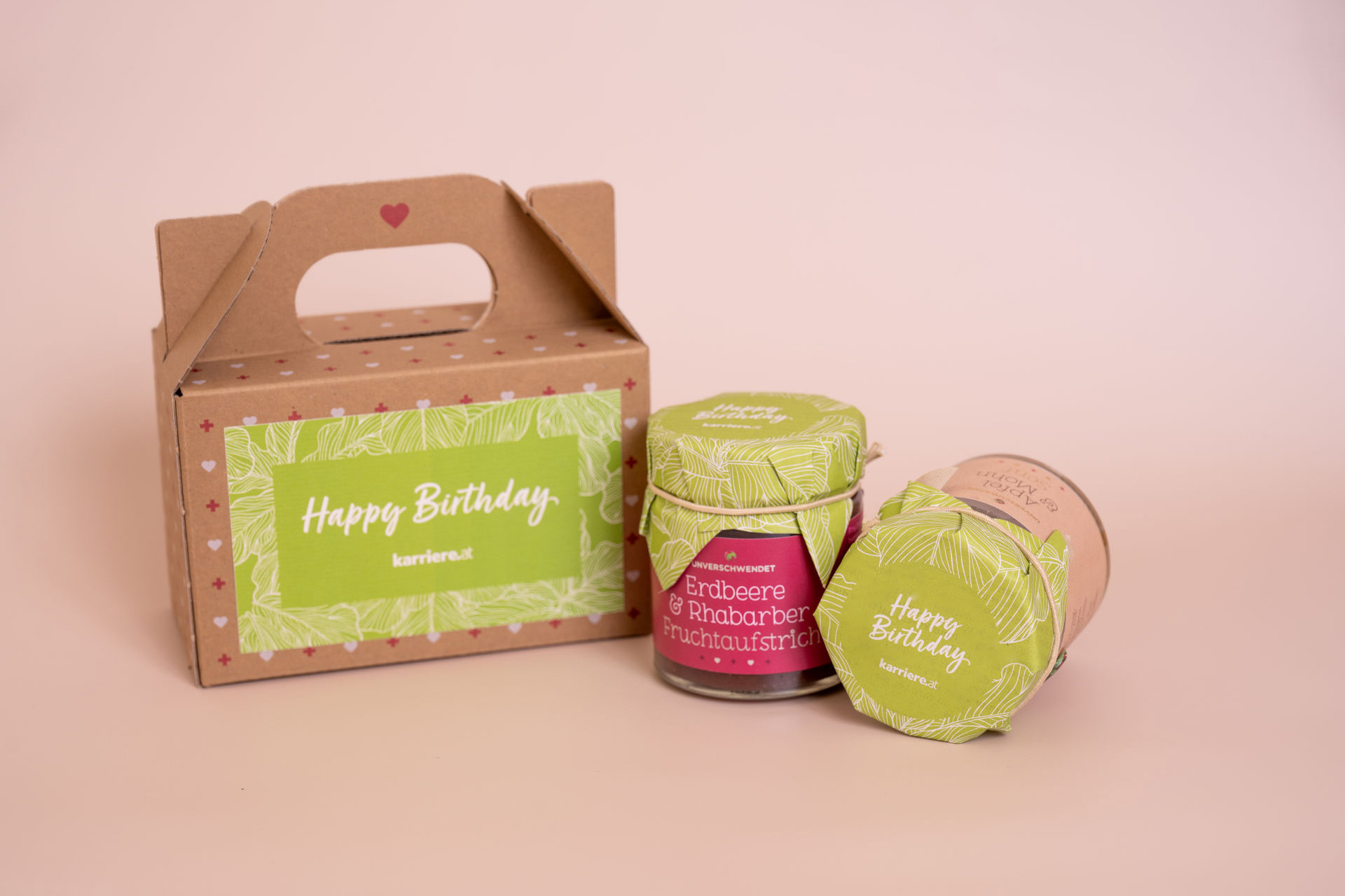 Happy-Birthday Duett-Geschenkkarton mit Aufstrichgläsern (Vorderansicht) Happy-Birthday Duett-Geschenkkarton mit Aufstrichgläsern