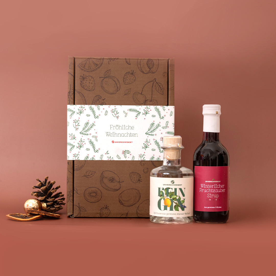 Geschenkbox Gin o'Clock Winterzauber Weihnachten rot-grün-weiß